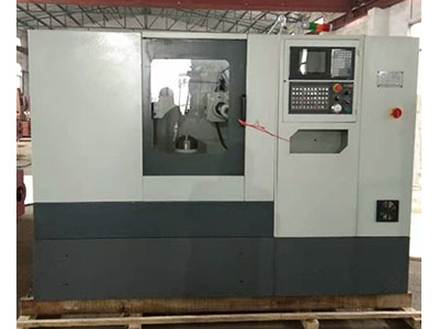 CNC Gear Hobbing Machine (4-Axis)